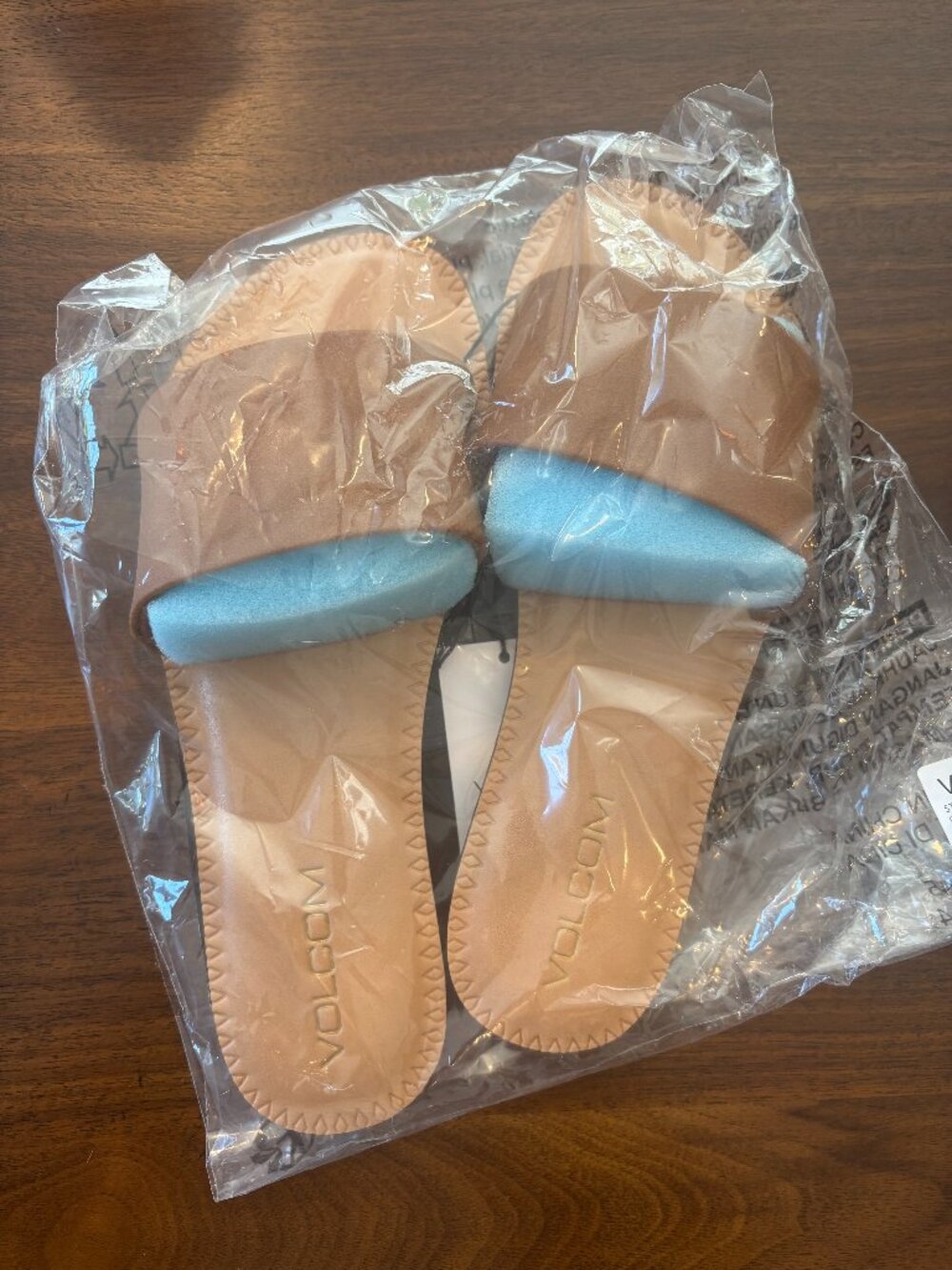 Volcom Simple Slide Sandals Tan Women’s Size 6 NWT